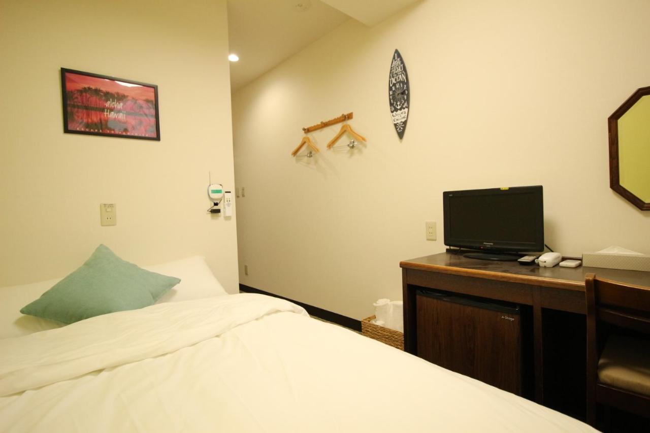 Okubo Hawaii 2* Tōkyō